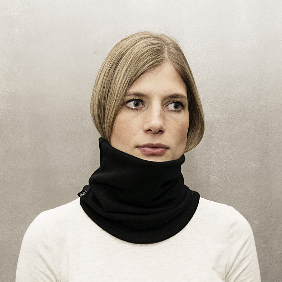 Multitunel MERINO black (ženy a junioři)